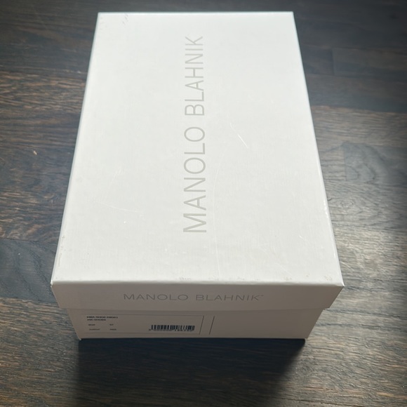 Manolo Blahnik Pumps - Picture 5 of 9